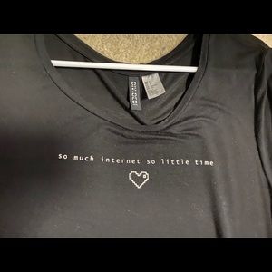 Black Tee